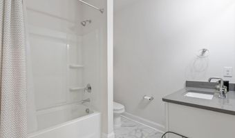 6015 Thicket Ln, Boiling Springs, SC 29316