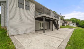 110 Farrar Dr, Aurora, IN 47001