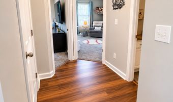 1354 Turfway Dr, Avon, IN 46123