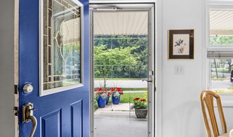 1531 Avondale Ave, Ann Arbor, MI 48103