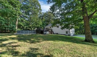 587 Central Ave, Johnston, RI 02919