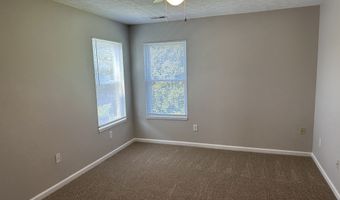 6302 Bishops Pond Ln, Indianapolis, IN 46268