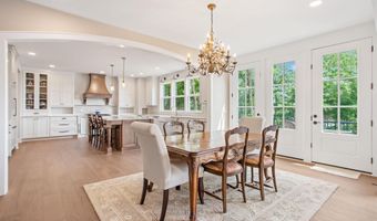 1663 Fairview Dr, Allegan, MI 49010