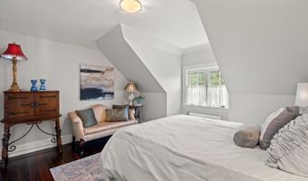 3825 INGOMAR St NW, Washington, DC 20015
