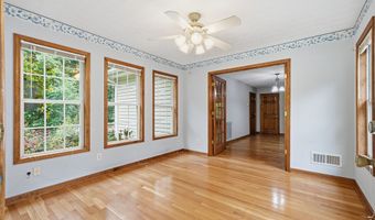 176 Big Oak Tree Rd NW, Adairsville, GA 30103