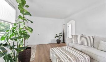 9684 Fox Ave, Allen Park, MI 48101