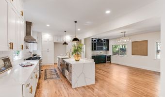 40 Crowe Rd, Alpharetta, GA 30004