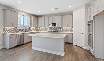 10058 Matter Overlook Dr, Las Vegas, NV 89178