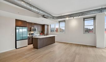 3409 WILSON Blvd 301, Arlington, VA 22201