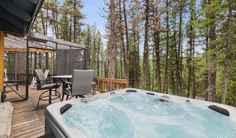 9785 Edna Pl, Cascade, ID 83611