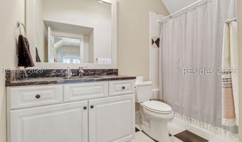 5 Berkeley Ct, Bluffton, SC 29910