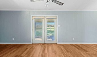 236 Beacon Ln, Atmore, AL 36502