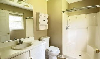2701 N JEFFERSON St, Albany, GA 31701