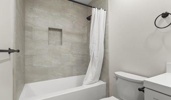 325 Cheyenne Ln, Escondido, CA 92026