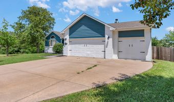 1826 N Columbine Cir, Andover, KS 67002