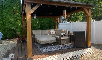 16 Cove St, Barnegat, NJ 08005