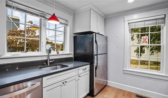 485 Spring St, Newport, RI 02840