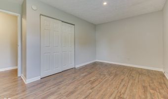 127 Oxbow Rd, Bargersville, IN 46106