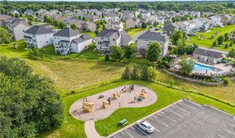405 Riverside Cir, Anoka, MN 55303