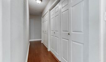 284 Rhodes Dr, Athens, GA 30606