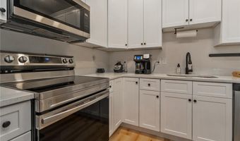 2955 Ithaca St, Allentown, PA 18103