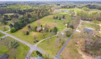 2072 Walnut St, Albertville, AL 35950