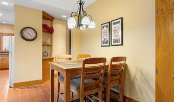 907 1st Dr NW, Austin, MN 55912