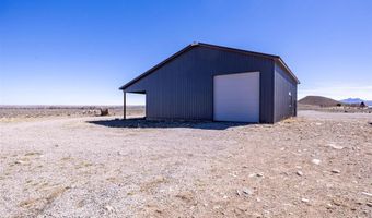 5 Cowboy Dr, Clark, WY 82435