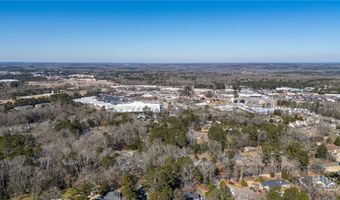 196 Avalon Dr, Athens, GA 30606