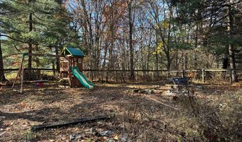 1320 Lake Dr, Ashland, OH 44805