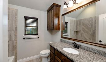 1008 Sky Ct, Weatherford, TX 76085