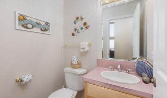461 S Home Ct, Rockaway Beach, OR 97136