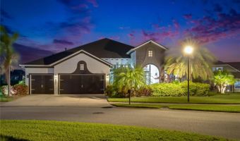 6927 CRESTPOINT Dr, Apollo Beach, FL 33572