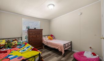 73 Mcleod Ln, Bassfield, MS 39421