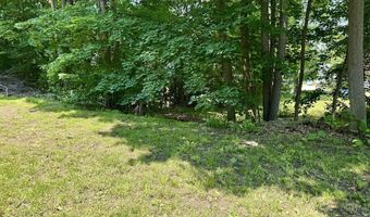 23 Trafalgar Sq 23, Barre, MA 01005