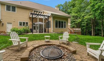 4608 Old Grand River Trl NE, Ada, MI 49301