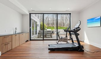 39 Timber Trl, Amagansett, NY 11930