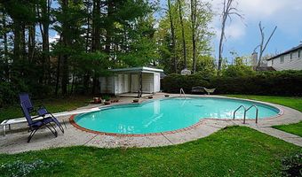 104 Deer Run, Amherst, NY 14221