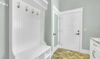 13 Tomlow Trce, Beaufort, SC 29906