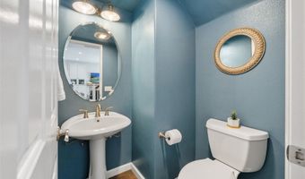 136 Woodcrest Ln, Aliso Viejo, CA 92656