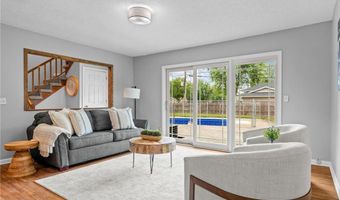999 Elm Dr, Apple Valley, MN 55124