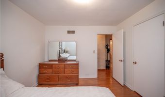 1774 Laurie Dr, Austintown, OH 44511