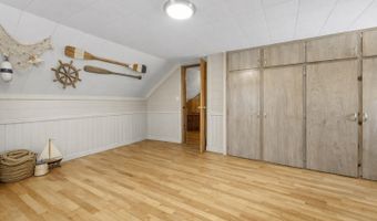 114 Interlochen Dr, Algonac, MI 48001