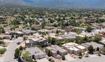 8250 RAINTREE Dr NE, Albuquerque, NM 87122