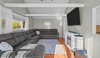 12 Dulles St, Cumberland, RI 02864