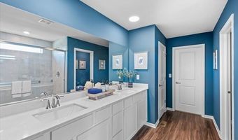 393 W Point Cir, Algonquin, IL 60102