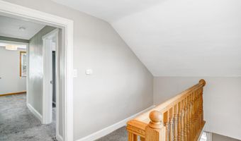6437 HOLYOKE Dr, Annandale, VA 22003