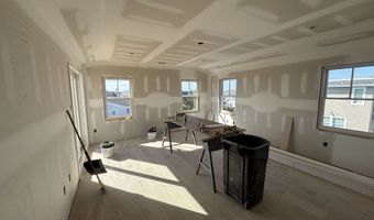 174 23rd St, Avalon, NJ 08202