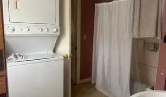 31 Greenlief St, Augusta, ME 04330