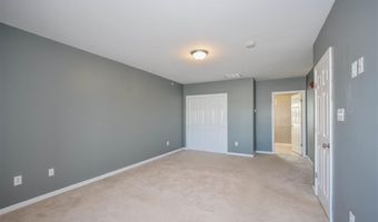 67 Chelsea Ct, Atlantic City, NJ 08401